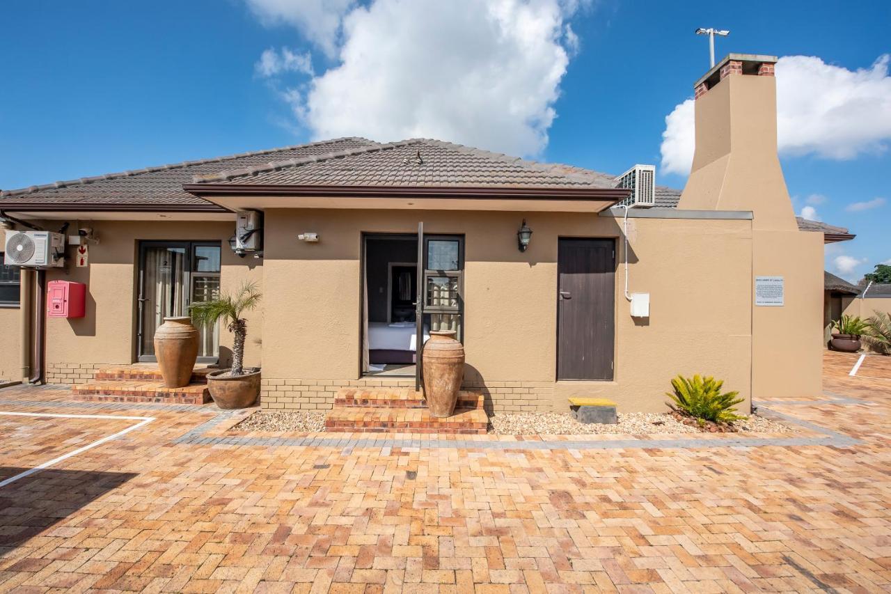 Excellent Guest House Bellville Exterior photo